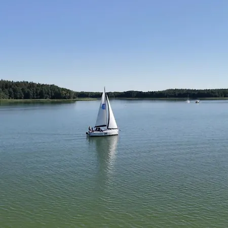 Holiday home Dom Z Linia Brzegowa Nad Jeziorem Rynskim - Mazury *