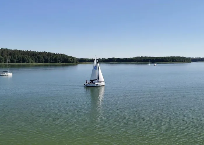 Holiday home Dom Z Linia Brzegowa Nad Jeziorem Rynskim - Mazury *